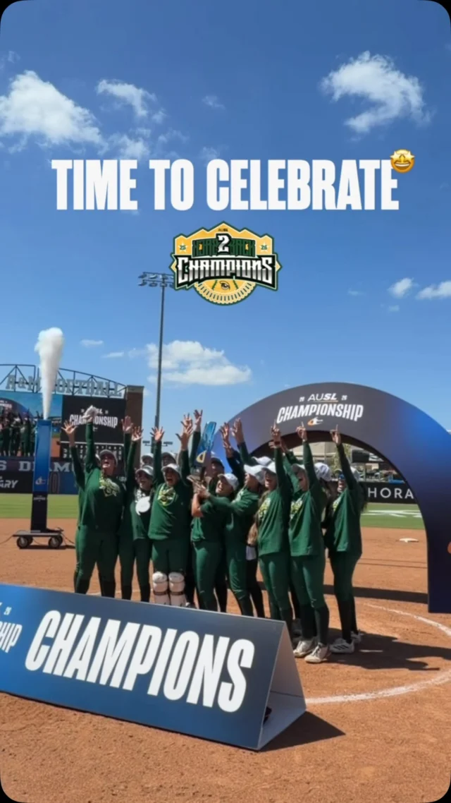 RAISE THAT TROPHY ð