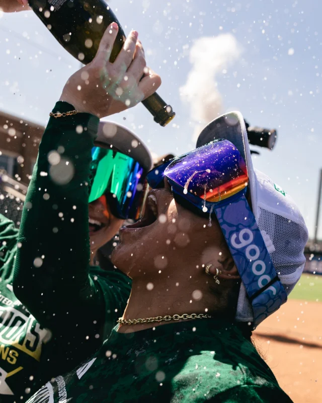 they say a picture's worth a thousand words...
these say "CHAMPIONS." ðð¥ð